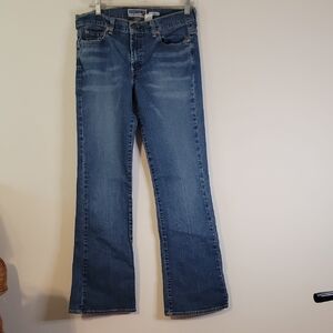 Old Navy Women’s Flare Jeans in Medium Blue Wash